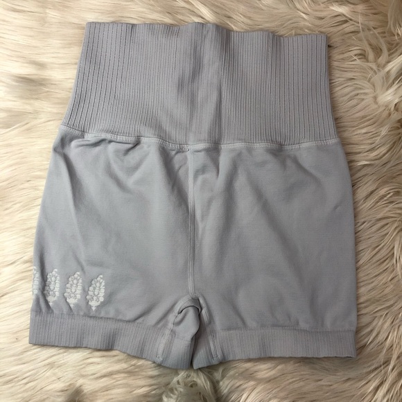 FREE PEOPLE Good Karma Running Shorts XS/S - Picture 5 of 10